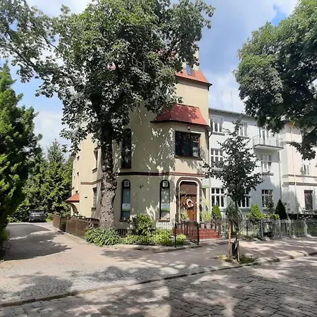 Апартаменти Four - Prywatne Wejscie I Taras W Centrum Sopotu